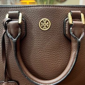 Tory Burke, brown leather handbag